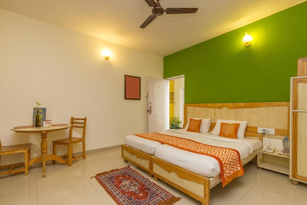 Capital O 333 Hotel Crystal Homes Bangalore Buitenkant foto