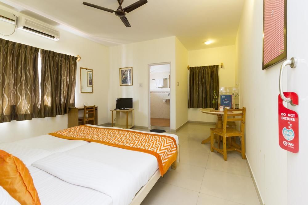 Capital O 333 Hotel Crystal Homes Bangalore Buitenkant foto
